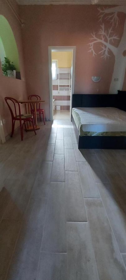 Regina Vendeghaz Miskolc Apartment Luaran gambar