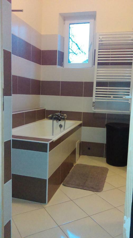 Regina Vendeghaz Miskolc Apartment Luaran gambar